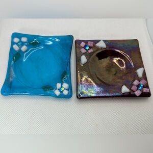 Art Glass Trinket Dish Fused handmade Flowers Blue Reddish Iridescent Lot of 2